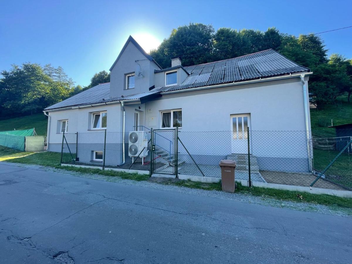 Apartmany Pod Chlumem Jesenik Bagian luar foto